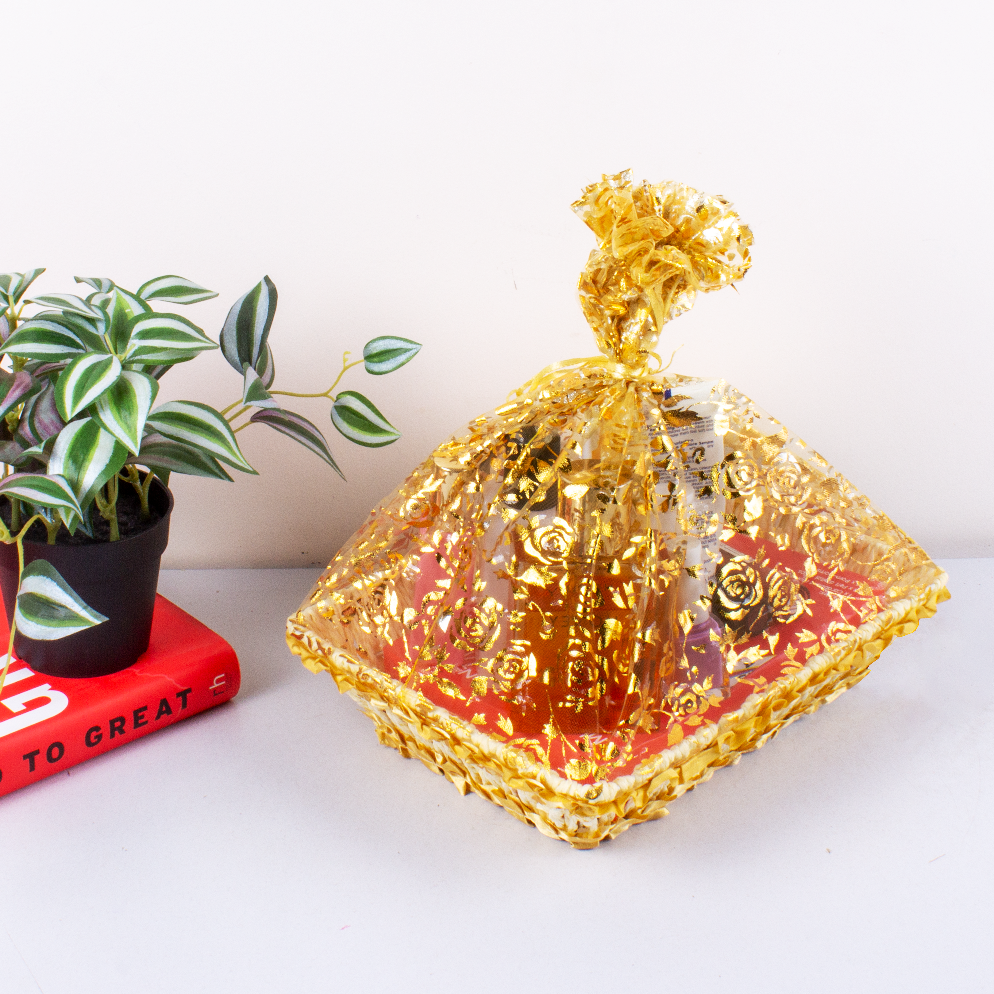 Golden Organza Gift Basket with Drawstring 10.5 X7.5inch 1pc