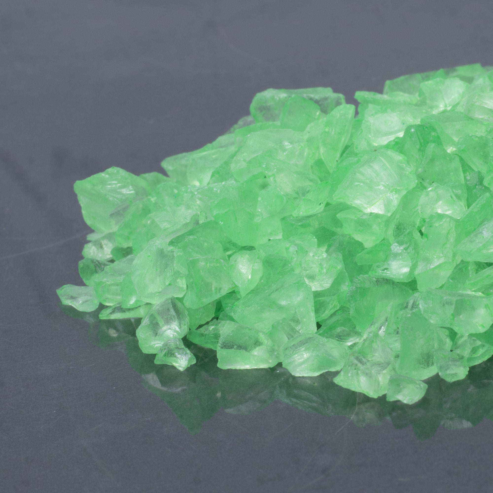 Crushed Glass Green 6-9mm 80gm Bottle