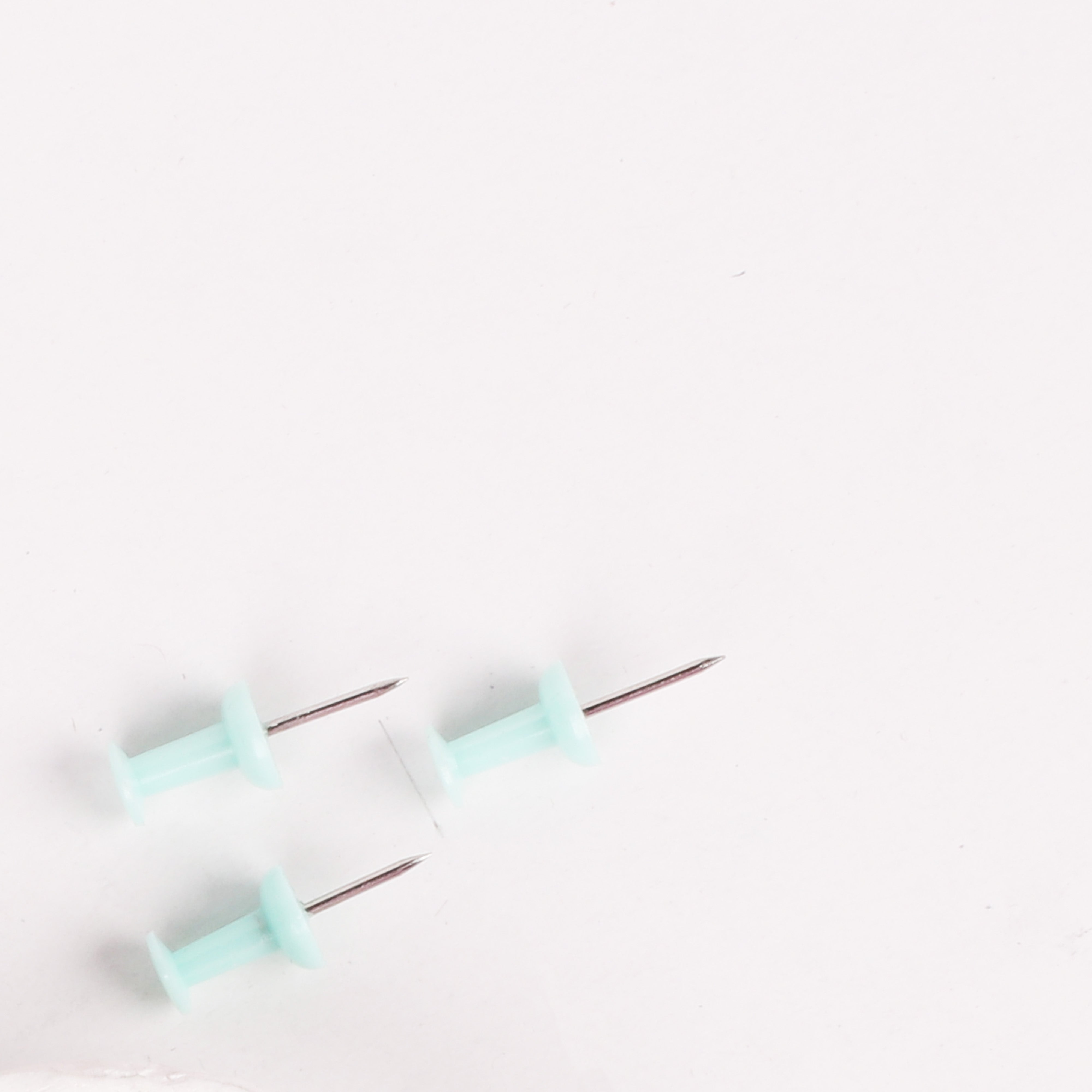Push Pin Teal 40pc