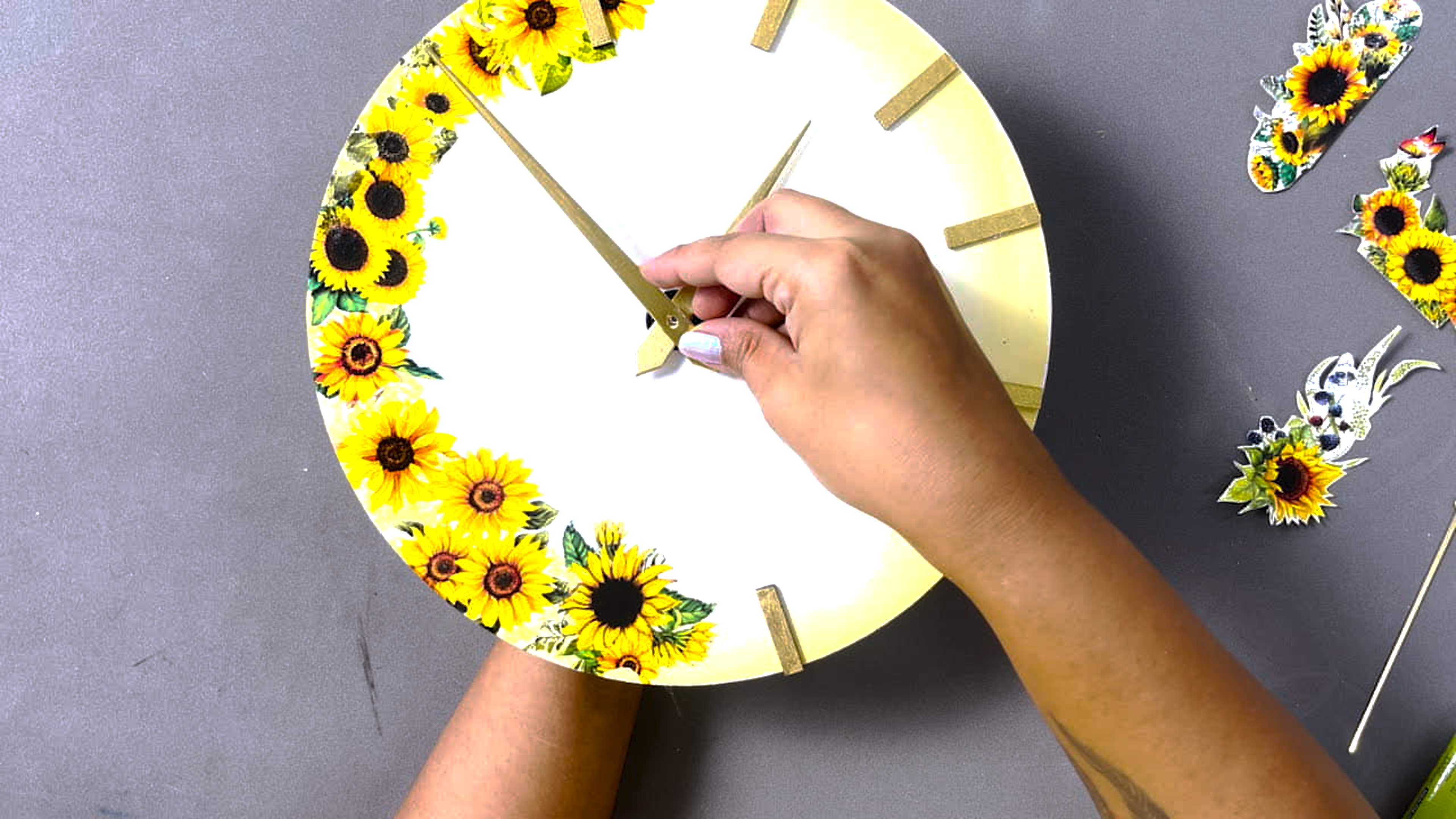 DIY Clock Making Kit 10inch Dia 2mm Thick 1PC