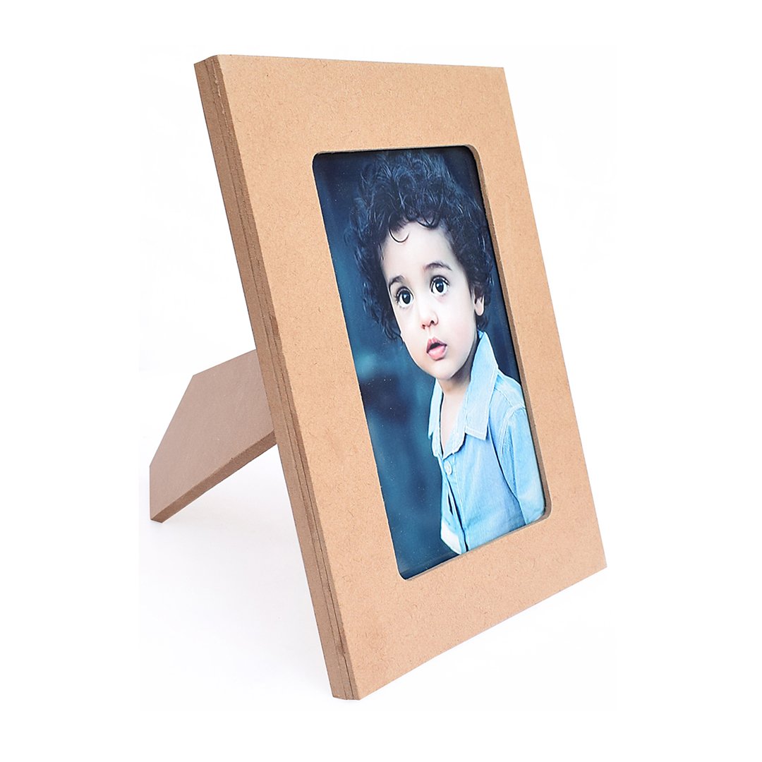 https://cdn.shopify.com/s/files/1/0075/9270/6115/files/DIY_Decoupage_Photo_Frame_with_Ethnic_Kalamkari_Design.mp4?v=1638945033